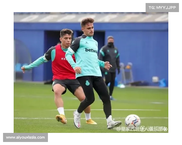 三中卫体系悄然复兴,九支球队频繁采用该阵型应对密集赛程